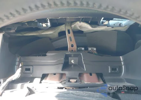 2016 Toyota Sienna Limited 7 Passenger from USA, damaged, VIN 5TDDK3DC4GS137600